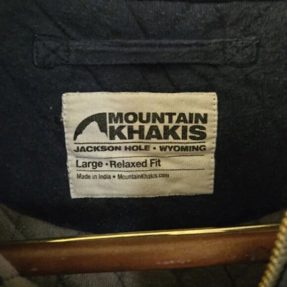 Mountain Khakis Blue Quilted Sweatshirt - Picture 2 of 6